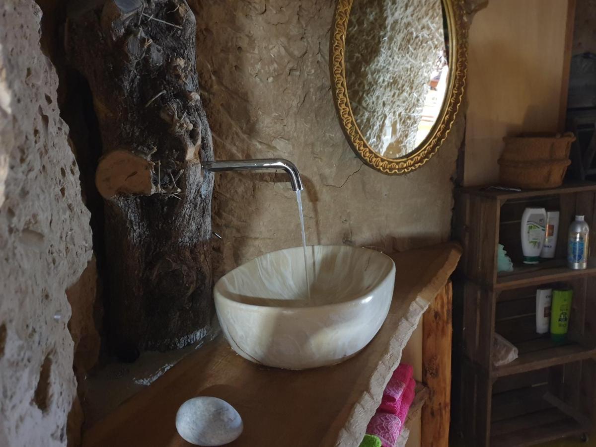 Villa Creatively Designed Cavehouse With Jacuzzi Gorafe Exterior foto